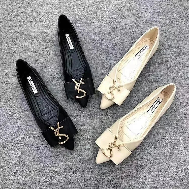 Yves Saint Laurent Flats